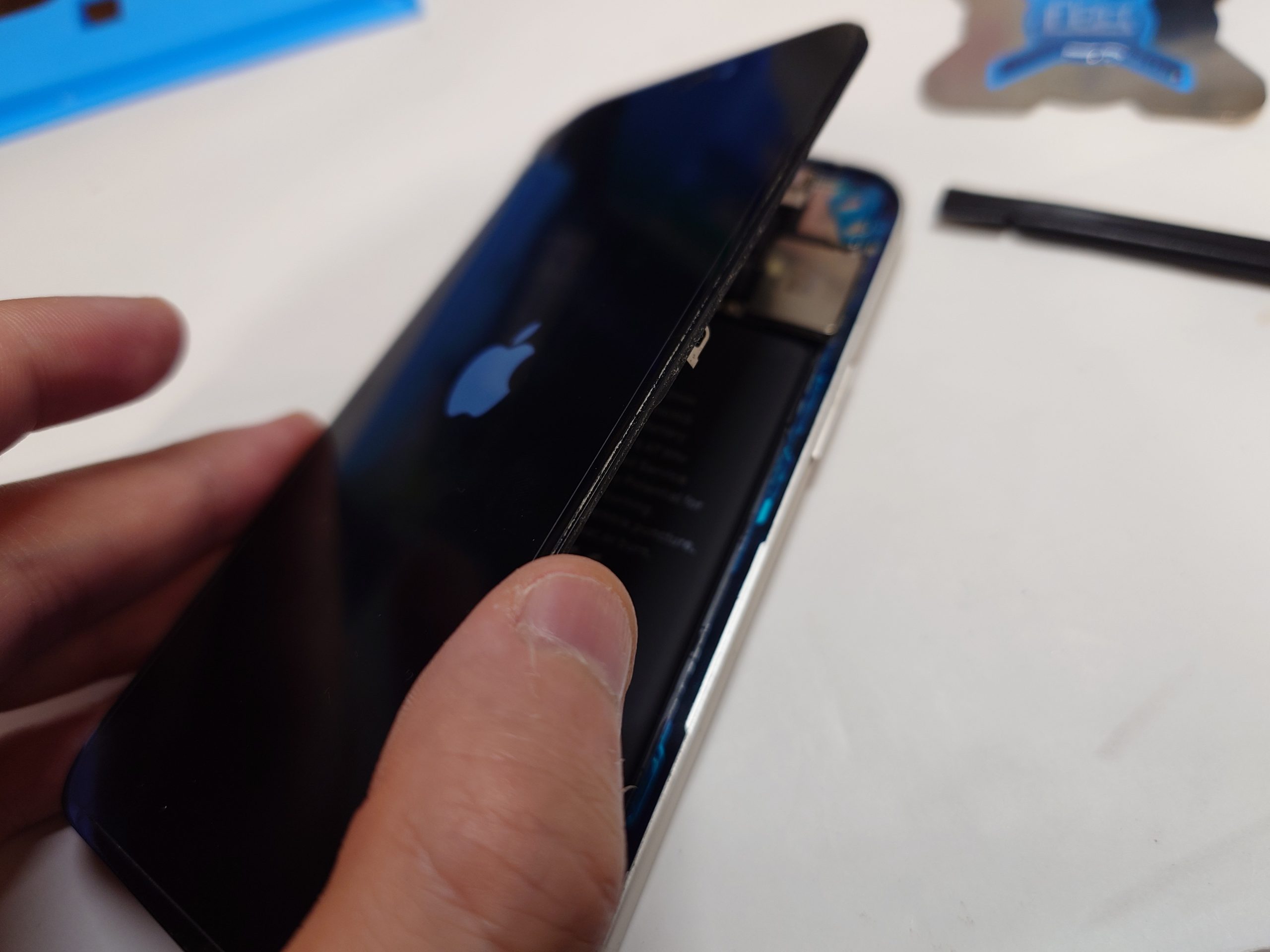 四国中央市のお客様よりバッテリー交換 iPhone12mini平均45分